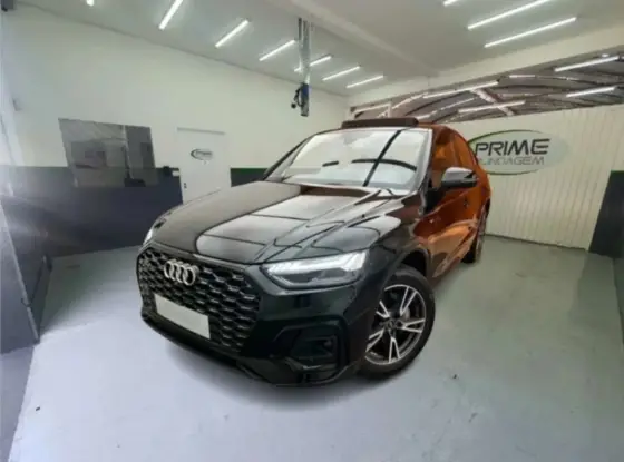 AUDI Q5 2025
