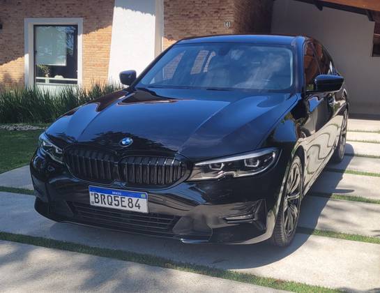 BMW 320i 2022