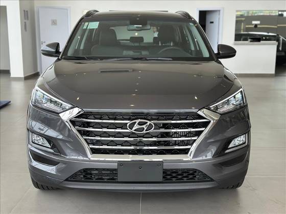 HYUNDAI TUCSON 2025