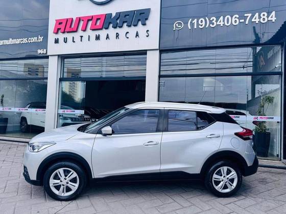 NISSAN KICKS 2019