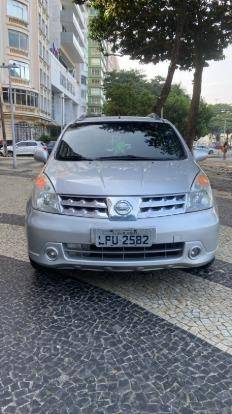 NISSAN LIVINA 2012