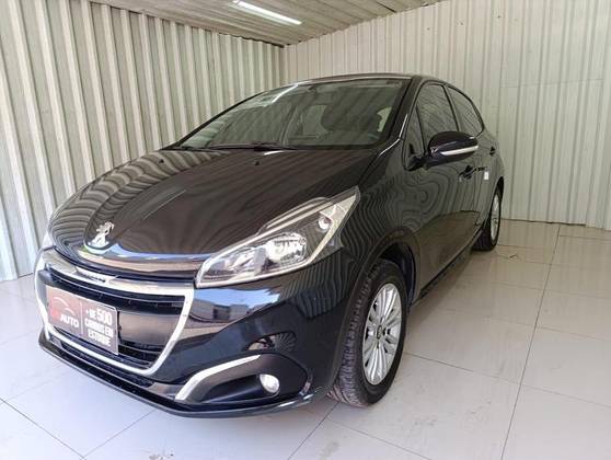 PEUGEOT 208 2018