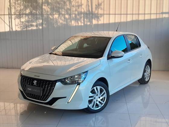 PEUGEOT 208 2022