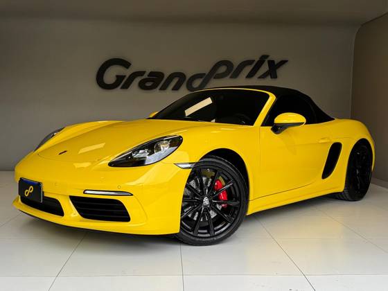 PORSCHE 718 2024