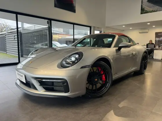 PORSCHE 911 2024