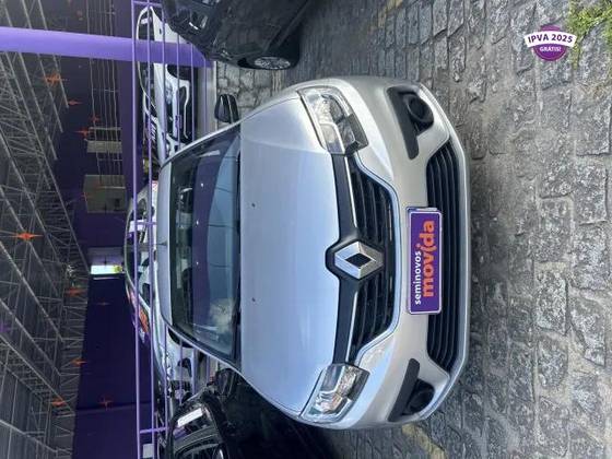 RENAULT LOGAN 2024