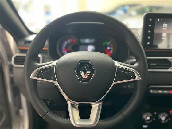 RENAULT OROCH 2025