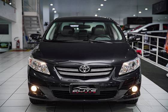 TOYOTA COROLLA 2011