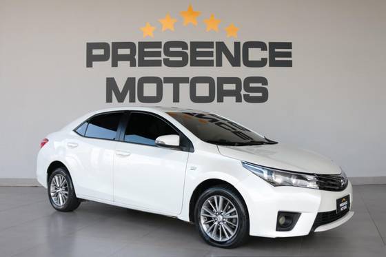 TOYOTA COROLLA 2016