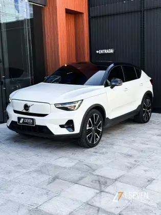 VOLVO C40 2022