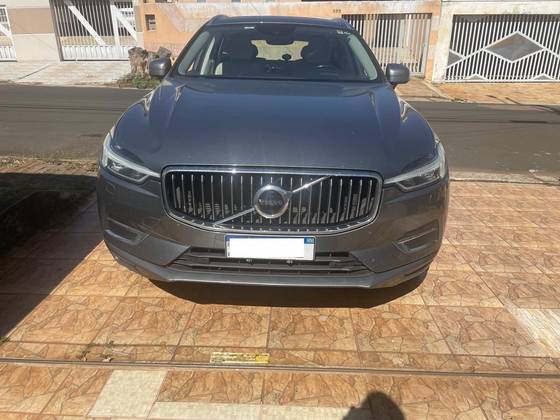 VOLVO XC60 2018