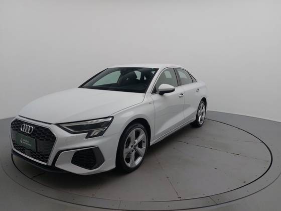 AUDI A3 2024
