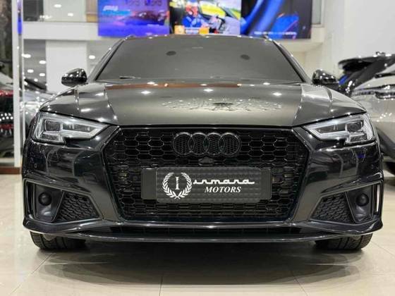 AUDI A4 2019