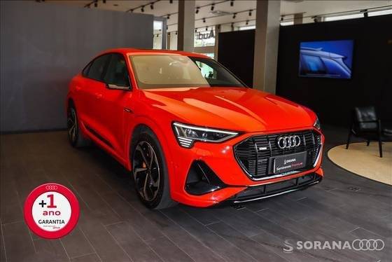 AUDI E-TRON 2022