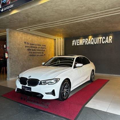 BMW 320i 2022
