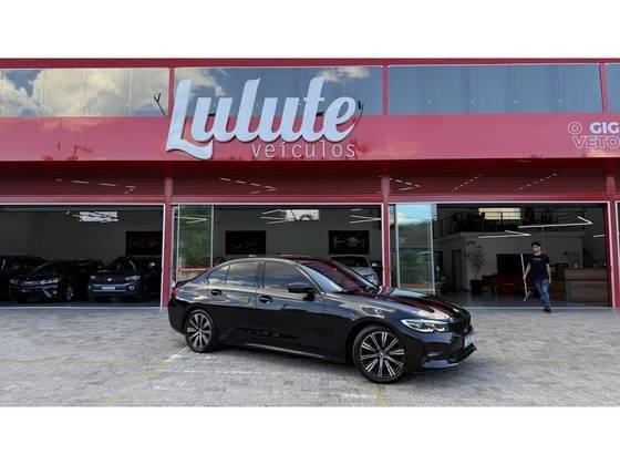 BMW 320i 2022