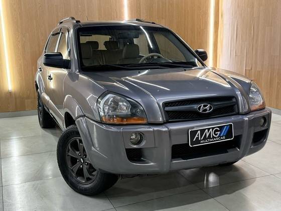 HYUNDAI TUCSON 2011