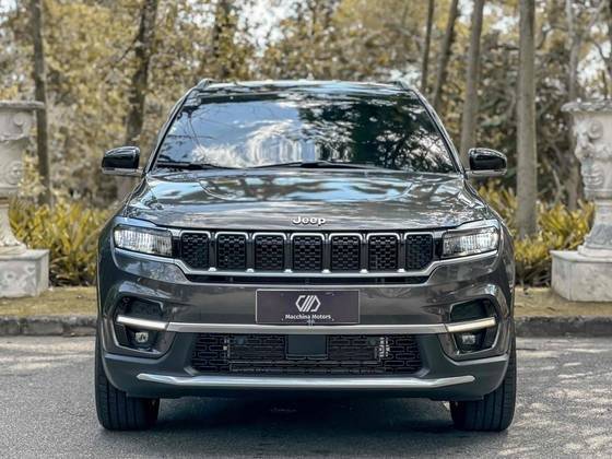 JEEP COMMANDER 2025
