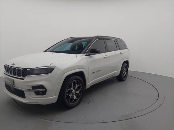 JEEP COMMANDER 2024