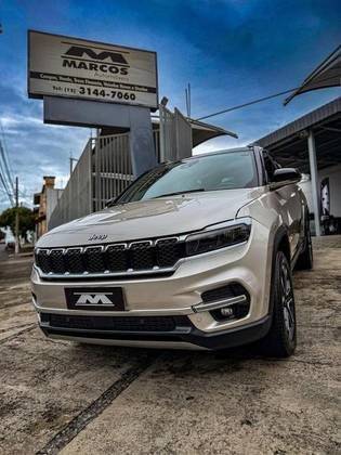 JEEP COMMANDER 2022