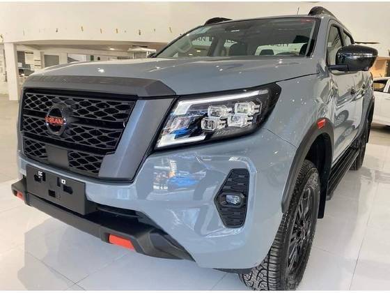 NISSAN FRONTIER 2024
