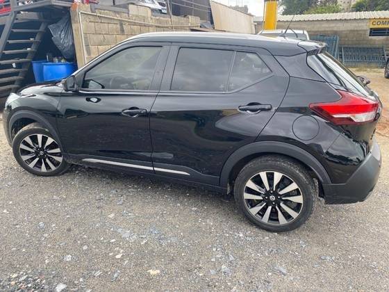 NISSAN KICKS 2017