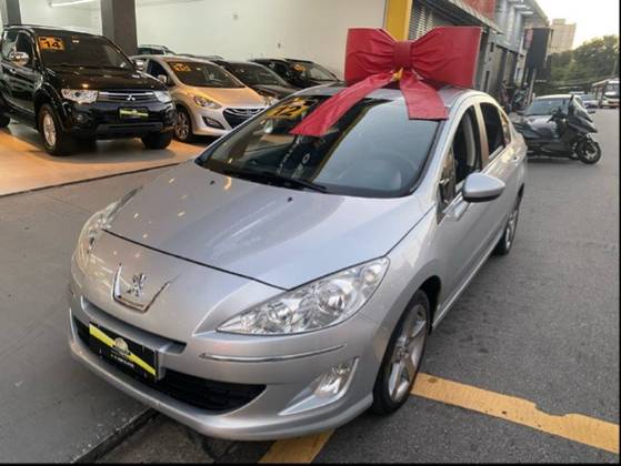 PEUGEOT 408 2012