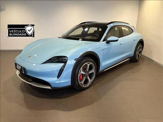 PORSCHE TAYCAN 2023