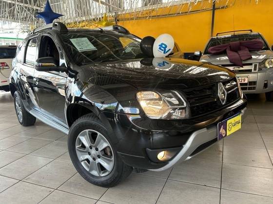 RENAULT DUSTER 2017