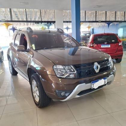 RENAULT DUSTER 2017