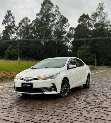 TOYOTA COROLLA 2018