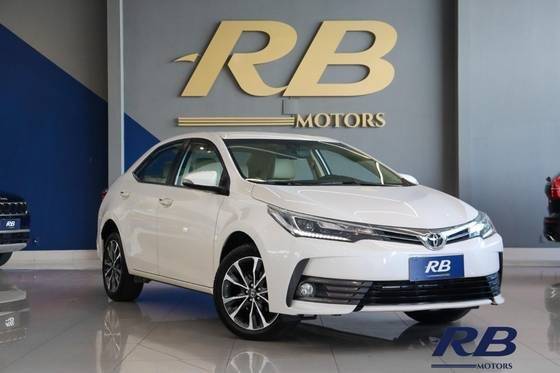 TOYOTA COROLLA 2018