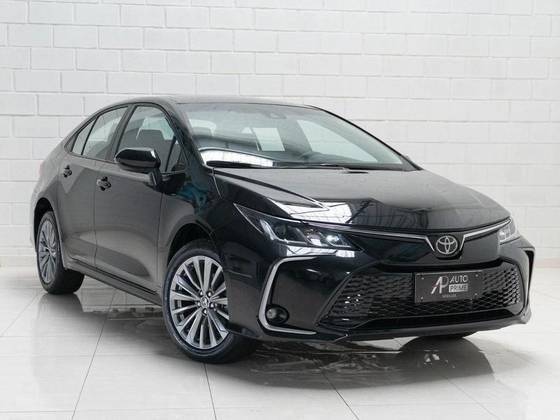 TOYOTA COROLLA 2024