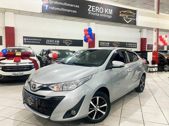 TOYOTA YARIS 2020