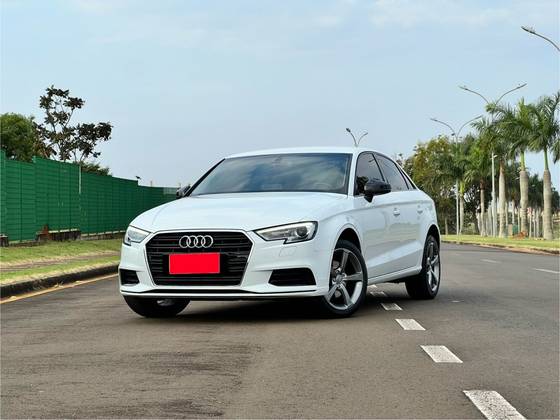 AUDI A3 2017
