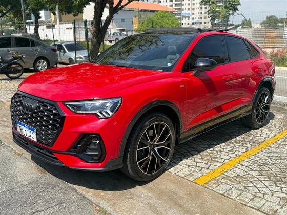 AUDI Q3 2023