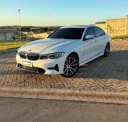 BMW 320i 2022