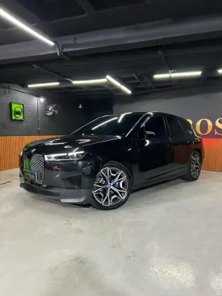 BMW iX 2022