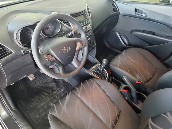 HYUNDAI HB20S 2014