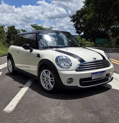 MINI COOPER 2012