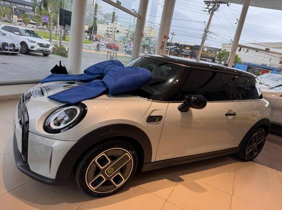 MINI COOPER 2023