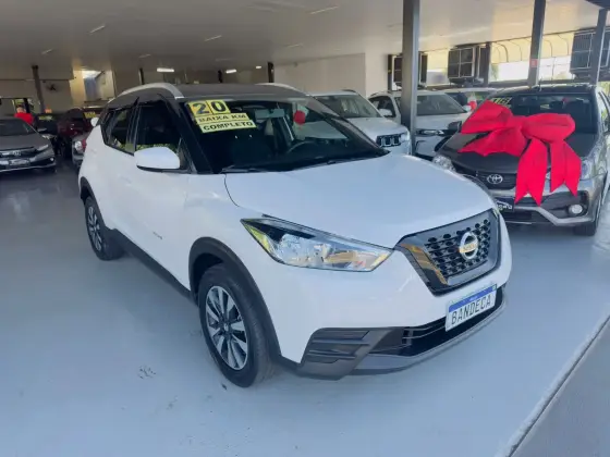 NISSAN KICKS 2020