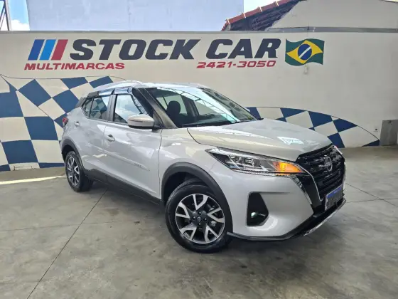 NISSAN KICKS 2024