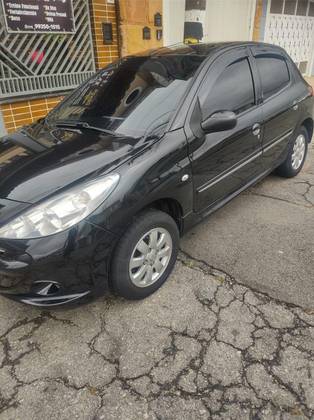 PEUGEOT 207 2012