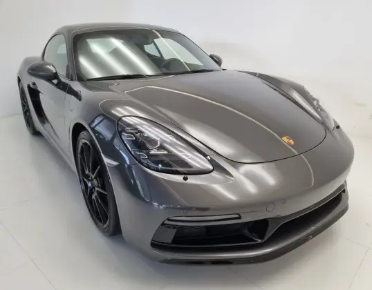 PORSCHE 718 2024