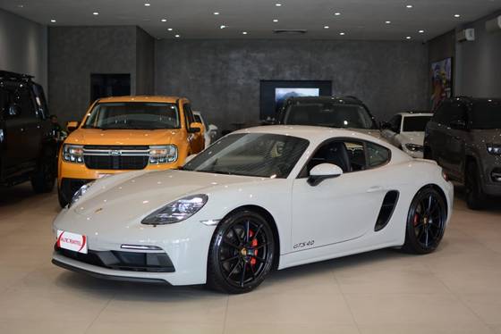 PORSCHE 718 2024