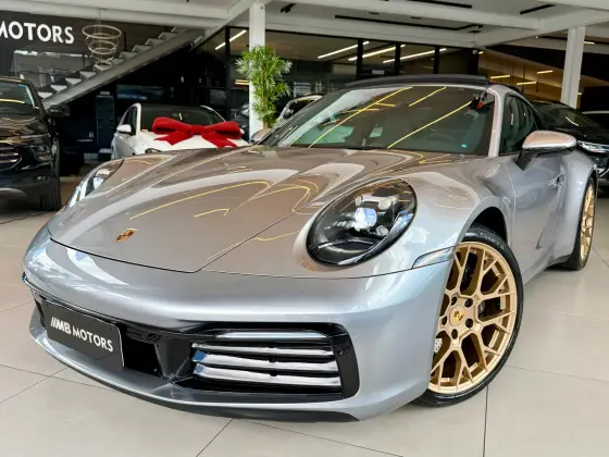 PORSCHE 911 2020