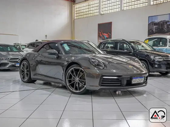 PORSCHE 911 2022
