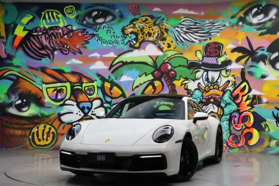 PORSCHE 911 2020