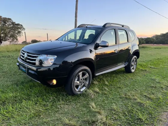 RENAULT DUSTER 2014